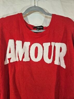 33 Degrees Red Crewneck Sweater with White 'AMOUR'